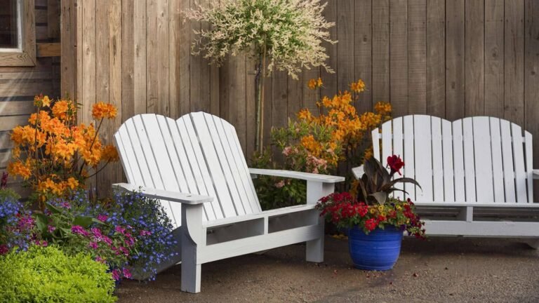 Tips for Using Acrylics in Furniture Painting